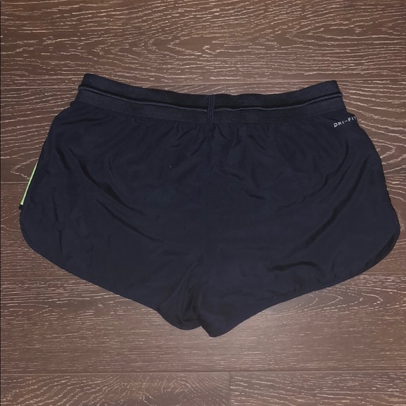 Nike dri fit shorts - Picture 4 of 4